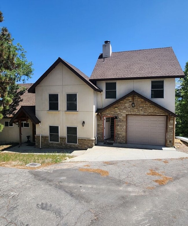 872 Wild Rose Cir in Lake Arrowhead, CA - Building Photo - Building Photo