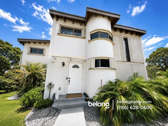 property at 7130 SW 112th Ct