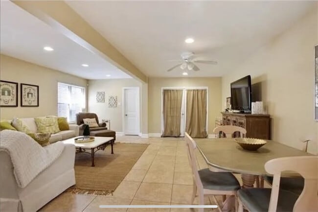 property at 6866 Milne Blvd