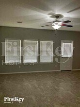150 Meadow Mill Dr in Conroe, TX - Building Photo - Building Photo