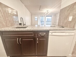 221-226 6 Ave SE in Calgary, AB - Building Photo - Building Photo