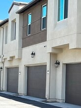 54 Harmony Dr in South El Monte, CA - Foto de edificio - Building Photo