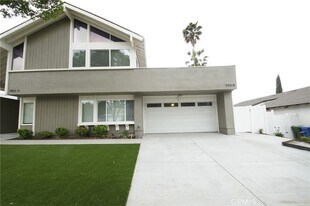 1155 N Currier Ave, Unit 2F in Simi Valley, CA - Building Photo