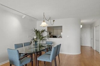 101 Alma St in Palo Alto, CA - Building Photo - Building Photo