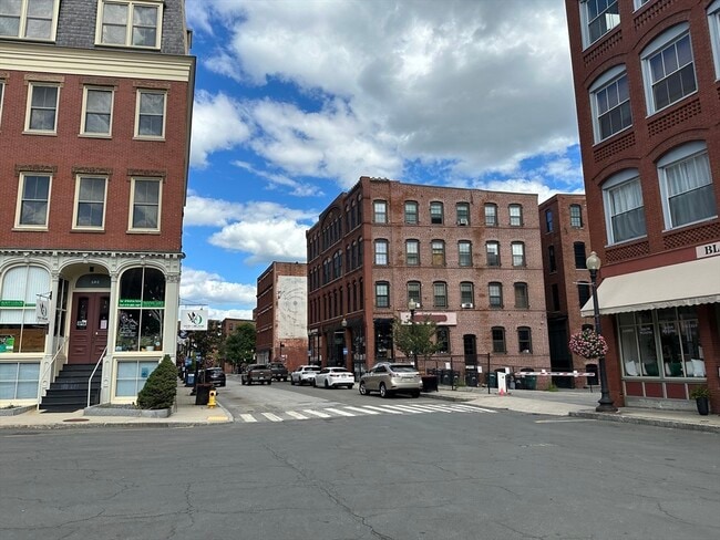 18-22 Essex St in Haverhill, MA - Building Photo - Building Photo