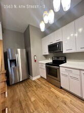 1563 N 4th St in Columbus, OH - Foto de edificio - Building Photo