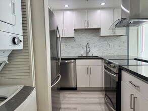 201 Harrison St in San Francisco, CA - Building Photo - Building Photo