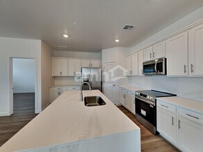 13101 N Serenity Vly Dr in Marana, AZ - Building Photo - Building Photo