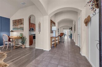 308 Cadbury Dr in Euless, TX - Building Photo - Building Photo