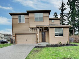 11022 191st St Ct E in South Hill, WA - Building Photo