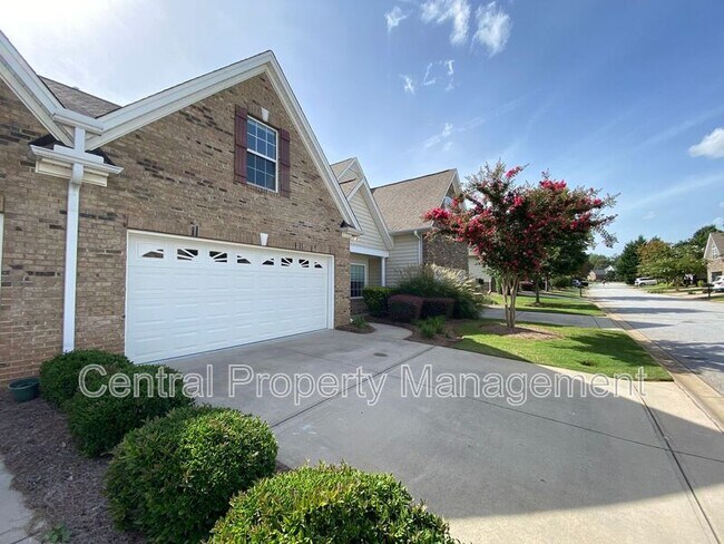 53 Barnwood Cir in Greenville, SC - Building Photo - Building Photo