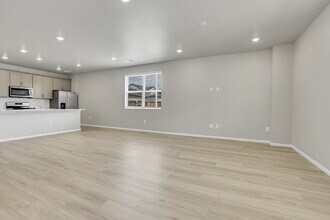 22195 E 7th Pl in Aurora, CO - Building Photo - Building Photo