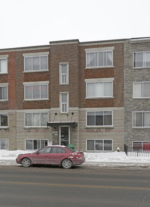 3834 E Rachel Rue E in Montréal, QC - Building Photo