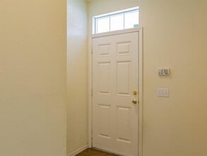 1565 NW 29 Rd in Gainesville, FL - Building Photo - Building Photo