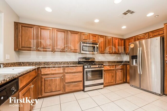 8936 Amy Olivia Ave