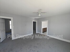317 River St in Waterbury, CT - Building Photo - Building Photo
