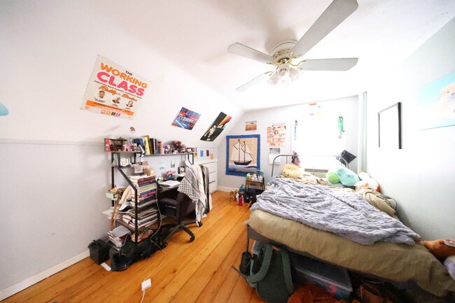 3 Foster St, Unit 2L in Boston, MA - Foto de edificio - Building Photo