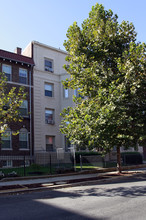 1466 Harvard St NW in Washington, DC - Building Photo - Building Photo