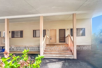 13532 Siesta Pines Ct in Ft. Myers, FL - Foto de edificio - Building Photo