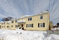 10 Bersani Cir in Quincy, MA - Building Photo - Building Photo