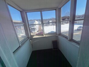 157 6th Ave in Troy, NY - Building Photo - Building Photo