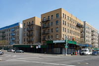 501 West 175th Street in New York, NY - Foto de edificio - Building Photo