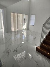 8465 NW 108th Path in Doral, FL - Building Photo - Building Photo