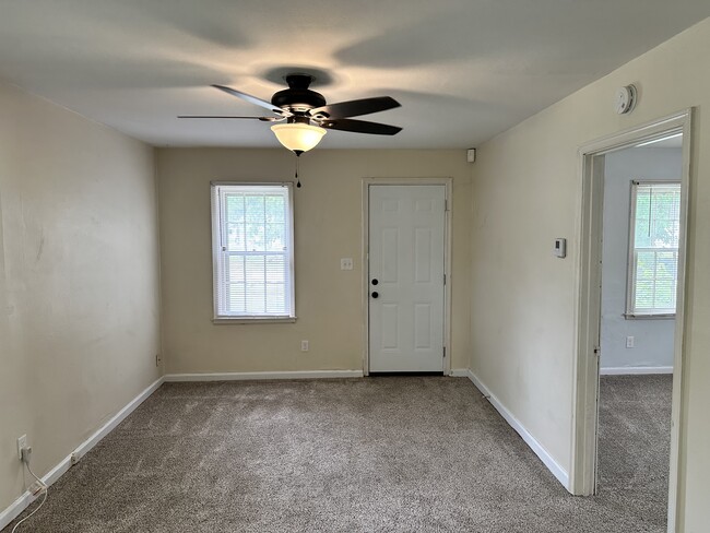 1202 E Clark St in Wichita, KS - Building Photo - Building Photo