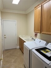 2937 Copper Beach Ct in Las Vegas, NV - Foto de edificio - Building Photo