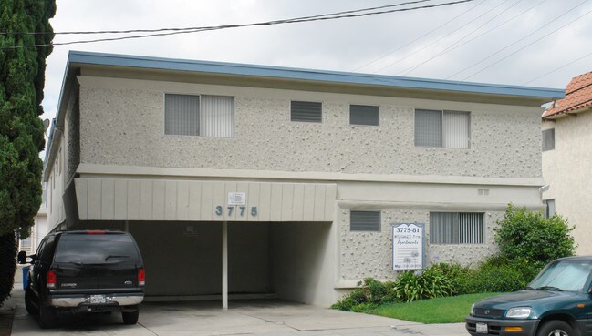 Hughes Avenue Apartments in Los Angeles, CA - Building Photo - Building Photo
