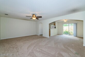 10550 Autumn Trace Rd in Jacksonville, FL - Building Photo - Building Photo