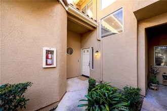 4 Pinzon, Unit 295-5-421 in Rancho Santa Margarita, CA - Building Photo - Building Photo