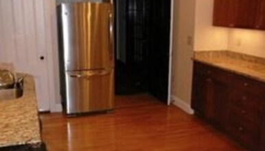 3 Barstow St, Unit 1 in Boston, MA - Foto de edificio - Building Photo