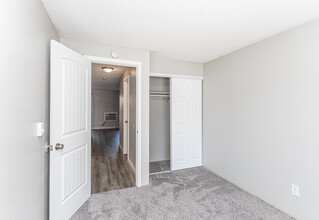 Central Pointe in Boise, ID - Building Photo - Interior Photo