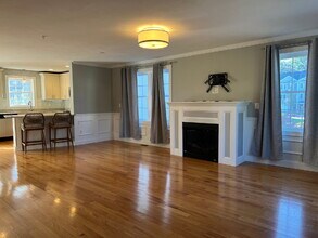 3 Lighthouse Cir in Salisbury, MA - Building Photo - Building Photo