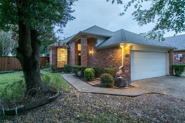 2978 Crystal Springs Ln in Richardson, TX - Building Photo