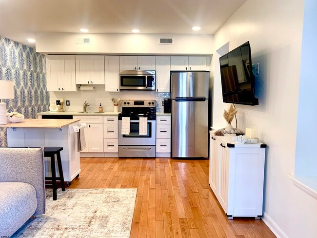 9706 Ventnor Ave in Margate City, NJ - Building Photo - Building Photo