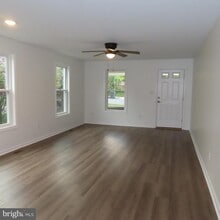 230 Rowe Ave in Greencastle, PA - Building Photo - Building Photo
