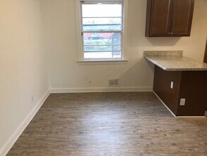 1809 Lakeview Ave in Richmond, VA - Building Photo - Building Photo