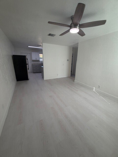 1310 W 28th St in Riviera Beach, FL - Building Photo - Building Photo