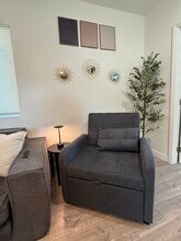 7115 Somerset Blvd, Unit A in Paramount, CA - Building Photo - Building Photo