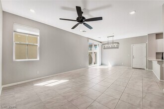 2475 Piacenza Pl in Henderson, NV - Building Photo - Building Photo
