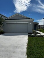 5692 Le Marin Wy in Kissimmee, FL - Building Photo