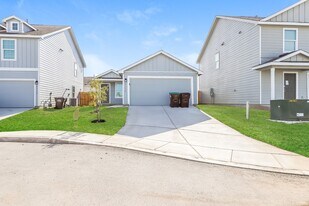 4332 Levee Rdg in San Antonio, TX - Building Photo