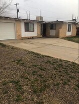 5620 Salem Dr in El Paso, TX - Building Photo