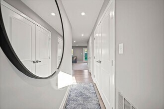 171 Woodgate Cir in Pasadena, MD - Building Photo - Building Photo