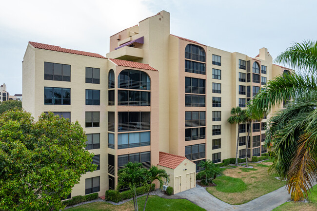 Promenade At Boca Pointe Condos in Boca Raton, FL - Building Photo - Building Photo