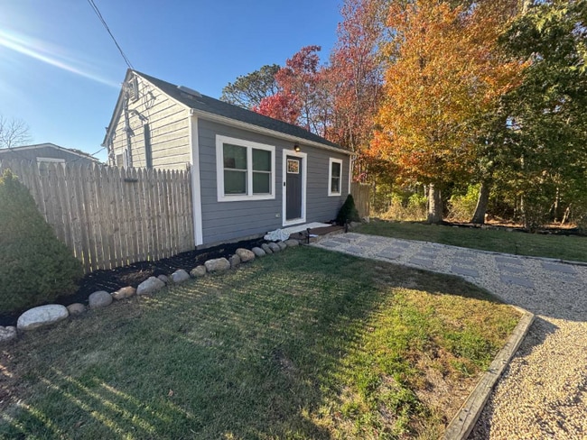 property at 28 Sheridan Dr