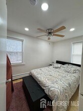 685 Audrey Dr in Rahway, NJ - Building Photo - Building Photo