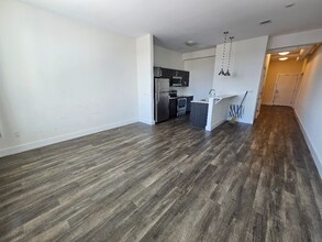 120 Green St in Newark, NJ - Building Photo - Building Photo